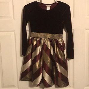 ♥️ Girls Maroon & Gold Velvet Formal Dress
